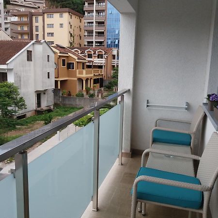 בודווה Apolonia Lux Apartment מראה חיצוני תמונה