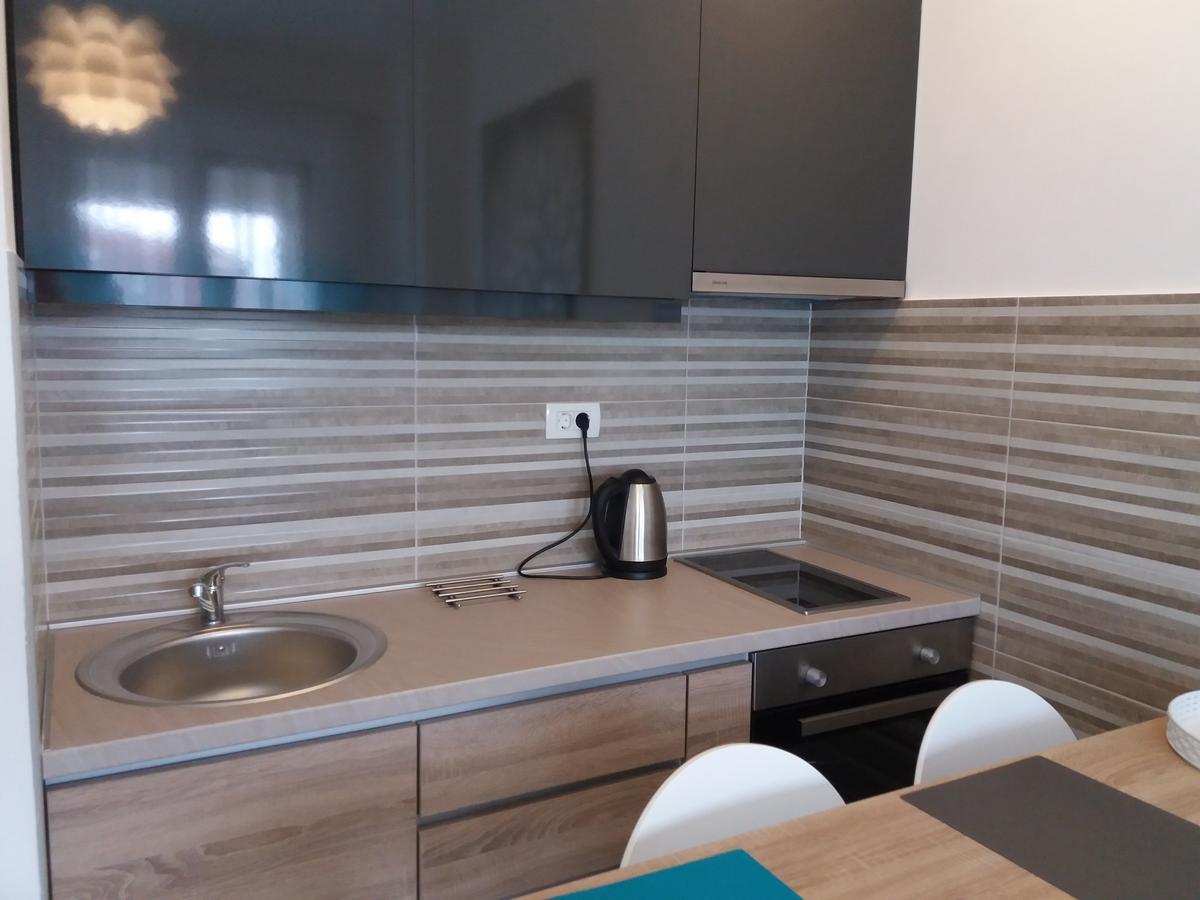בודווה Apolonia Lux Apartment מראה חיצוני תמונה